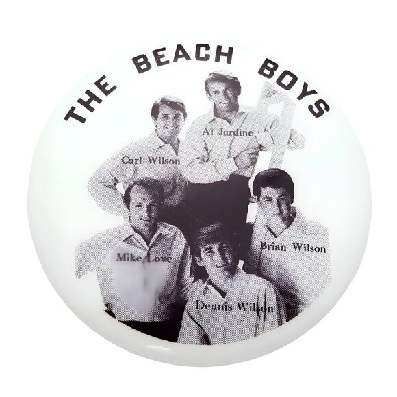 Rare Vintage 1960s The Beach Boys Pin Back Button - Picture 1 of 3
